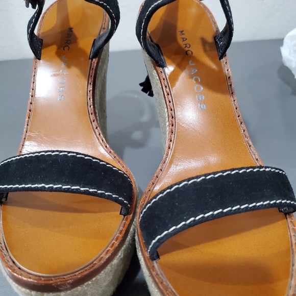 Marc Jacob's Black suede leather wedges 36.5 . - Picture 7 of 11